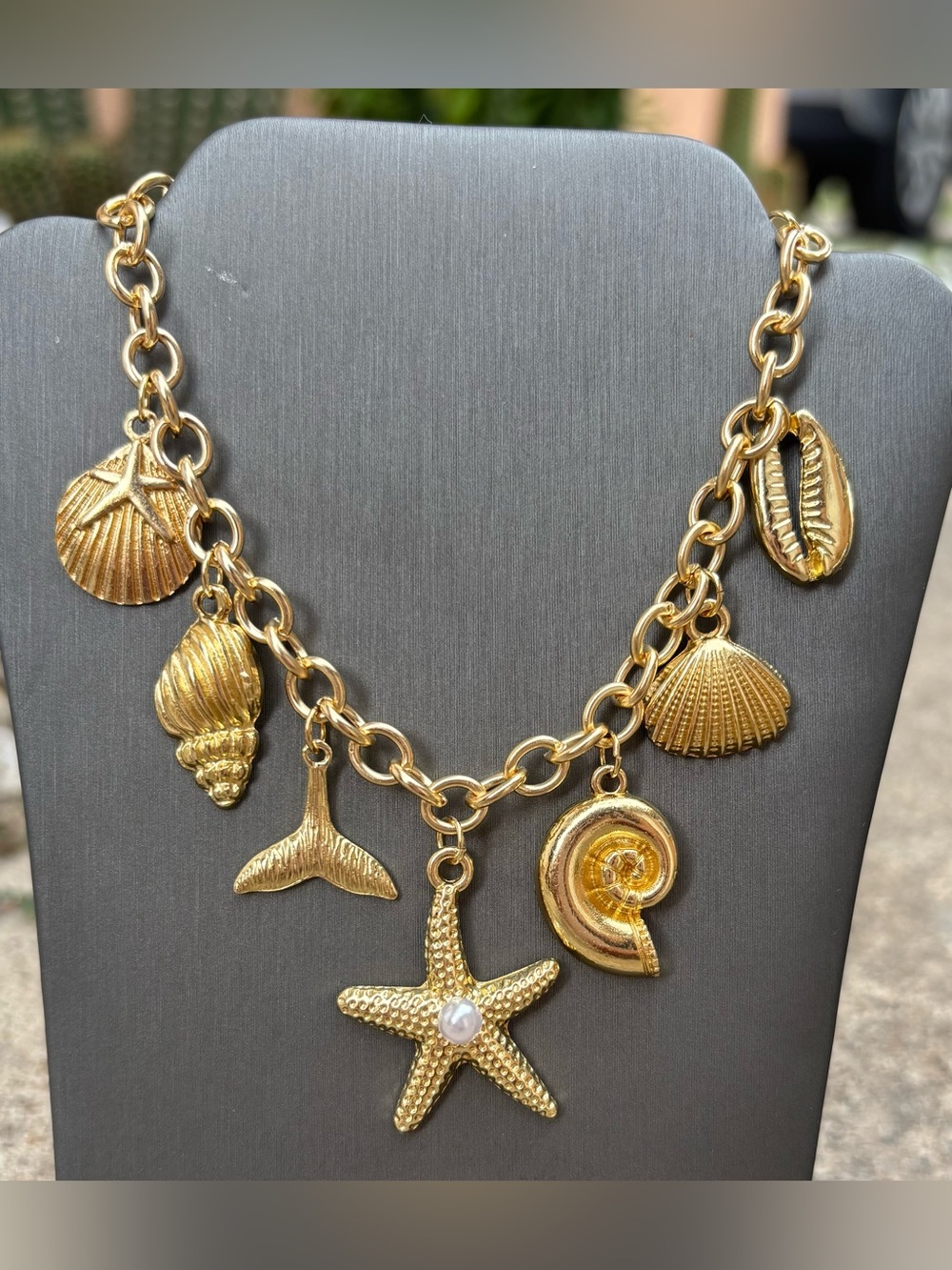 Stainless Steel Seashell & Starfish Charm Bracelet | Chunky Beach Jewelry